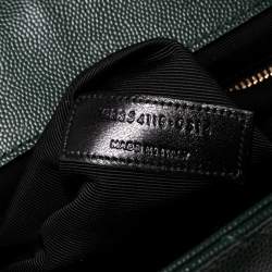 مملوكة مسبقًا Saint Laurent Green Matelassé Leather Monogram Envelope Shoulder Bag