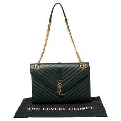 مملوكة مسبقًا Saint Laurent Green Matelassé Leather Monogram Envelope Shoulder Bag