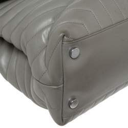 Pre Owned حقيبة كتف سان لوران لولو جلد ماتيلاس رصاصي كبيرة