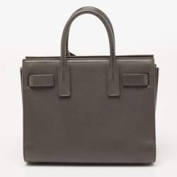 مملوكة مسبقًا حقيبة يد سان لوران نان و كلاسيك ساك دو جور جلد رصاصي