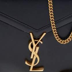 Pre Owned Saint Laurent Black Leather Cassandra Wallet on Chain