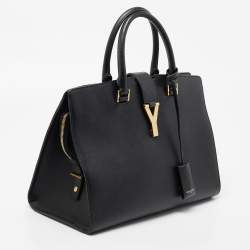 Pre Owned Saint Laurent Black Textured Leather Medium Y Cabas Chyc Tote