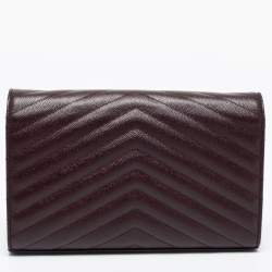 Pre Owned  محفظة سان لوران باريس بسلسلة أنفيلوب جلد مونوغرامي بيج