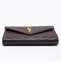 Pre Owned  محفظة سان لوران باريس بسلسلة أنفيلوب جلد مونوغرامي بيج