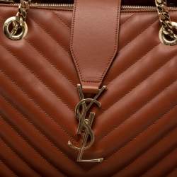 مملوكة مسبقًا حقيبة سان لوران كاساندرا جلد ماتيلاسيه بني بقلاب