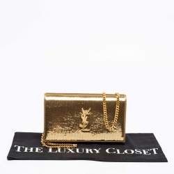 Pre Owned محفظة بسلسلة سان لوران ساتان وترتر ذهبي مونوغرامية