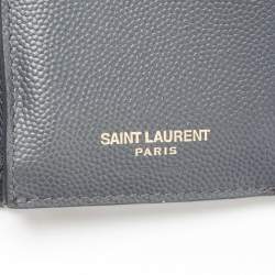 مملوكة مسبقًا Saint Laurent Grey Matelassé Leather Monogram Trifold Wallet