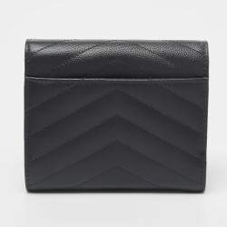 مملوكة مسبقًا Saint Laurent Grey Matelassé Leather Monogram Trifold Wallet