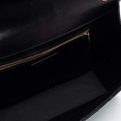 مملوكة مسبقًا Saint Laurent Black Matelasse Leather Large Monogram Envelope Shoulder Bag