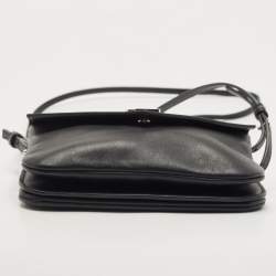 Pre Owned Saint Laurent Black Leather Tri Pocket Crossbody Bag