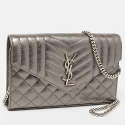 مملوكة مسبقًا Saint Laurent Metallic Mix Matelassé Leather Monogram Envelope Wallet on Chain