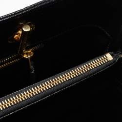 Pre Owned Saint Laurent Black Chevron Leather Classic Monogram Shopping Tote