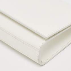 مملوكة مسبقًا حقيبة كلاتش سان لوران كيت  مونوغرامية جلد بيج