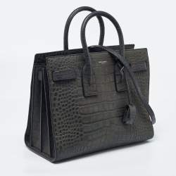 مملوكة مسبقًا حقيبة يد توتس سان لوران ساك دي جور جلد نقشة التمساح عنابي صغيرة