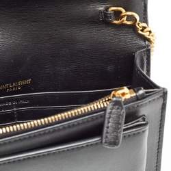 Pre Owned Saint Laurent Black Leather Sunset Chain Wallet