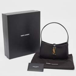 Pre Owned Saint Laurent Black Leather Mini LE 5 À 7 Shoulder Bag