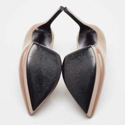 مملوكة مسبقًا حذاء كعب عالي سان لوران جانيس جلد لامع بني مقاس 38