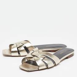 مملوكة مسبقًا Saint Laurent Gold Leather Tribute Flat Slides Size 38