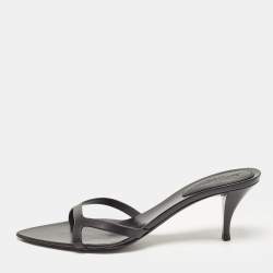 Pre Owned Saint Laurent Black Leather Carla Sandals Size 38
