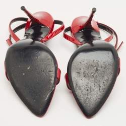 مملوكة مسبقًا Saint Laurent Red Patent Leather Ankle Strap Sandals Size 39