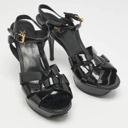 Pre Owned صندل سيور كاحل سان لوران جلد لامع أسود تريبيوت مقاس 40.5