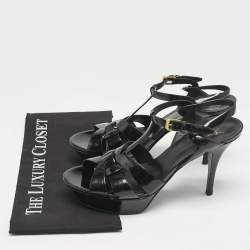 Pre Owned صندل سيور كاحل سان لوران جلد لامع أسود تريبيوت مقاس 40.5