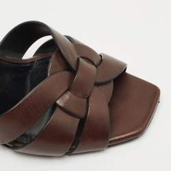 مملوكة مسبقًا صندل سان لوران تريبيوت جلد موف مقاس 37