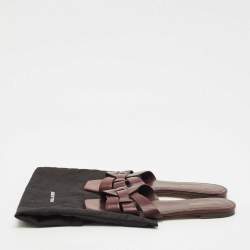 مملوك ة مسبقًا صندل سان لوران تريبيوت جلد بورجوندي مسطح مقاس 40