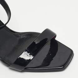 مملوكة مسبقًا صندل سان لوران أوبيوم جلد أسود لا�مع حزام حول الكاحل مقاس 40.5