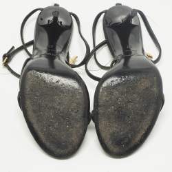 مملوكة مسبقًا Saint Laurent Cassandra Size 37 Black Patent Leather Ankle Strap Sandals