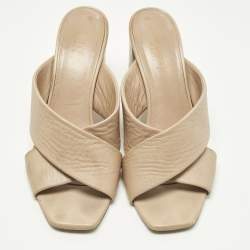 مملوكة مسبقًا Saint Laurent Paris Loulou Size 38.5 Beige Leather Slide Sandals