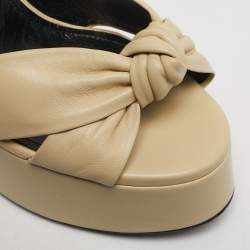 Pre Owned صندل سان لوران بيانكا سير كاحل جلد كريمي مقاس 40