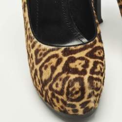 مملوكة مسبقًا حذاء كعب عالي سان لوران باريس تريبتو جلد لامع بيج مقاس 39