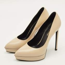 مملوكة مسبقًا Saint Laurent Janis Size 37.5 Beige Leather Platform Pumps
