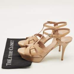 Pre Owned صندل سان لوران تريبوت جلد لامع بيج مقاس 42