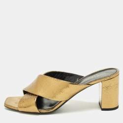 مملوكة مسبقًا Saint Laurent Loulou Size 41 Gold Leather Slide Sandals