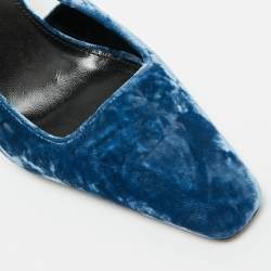 Pre Owned حذاء كعب عالي سان لوران فيلفيت أزرق بحزام خلفي مقاس 38