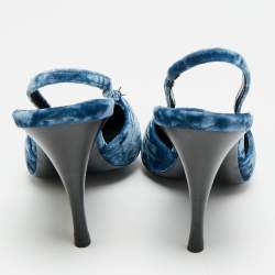 Pre Owned حذاء كعب عالي سان لوران فيلفيت أزرق بحزام خلفي مقاس 38