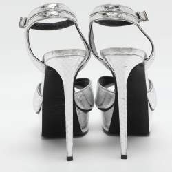 مملوكة مسبقًا Saint Laurent Paris Bianca Size 39.5 Silver Python Leather Platform Sandals