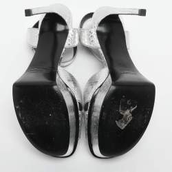 مملوكة مسبقًا Saint Laurent Paris Bianca Size 39.5 Silver Python Leather Platform Sandals