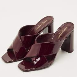 Pre Owned حذاء سلايد سان لوران باريس لو لو جلد عنابي لامع بسيور متعاكسة مقاس 36.5