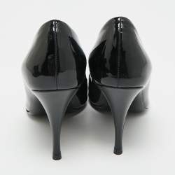 مملوكة مسبقًا حذاء كعب عالي سان لوران جانيس مقدمة مدببة جلد أسود / أحمر مقاس 35.5 مزين بمعدن