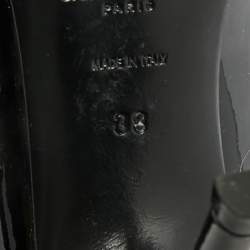 مملوكة مسبقًا حذاء كعب عالي سان لوران جانيس مقدمة مدببة جلد أسود / أحمر مقاس 35.5 مزين بمعدن