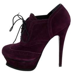 مملوكة مسبقًا Saint Laurent Paris Purple Brogue Suede Janis Platform Booties Size 37