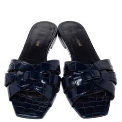 Pre Owned صندل سلايدز فلات سان لوران باريس تريبوت جلد نقش تمساح  أزرق مقاس 37.5