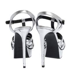 Pre Owned صندل سان لوران باريس جلد فضي سيور نعل سميك مقاس 37