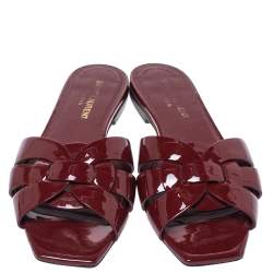 مملوكة مسبقًا Saint Laurent Paris Red Patent Leather Tribute Flat Slides Size 36