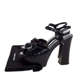 Pre Owned صندل سان لوران "كاندي" مزين بفيونكة و بنعل سميك جلد ثعبان بيج مقاس 38.5