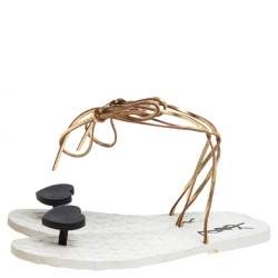 Pre Owned صندل بإصبع سان لوران باريس فلات ملتف حول الكاحل قلب مطاط  وجلد ذهبى مقاس 41