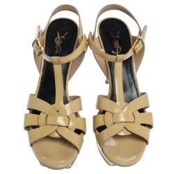 مملوكة مسبقًا صندل سان لوران باريس "تريبوت" جلد لامع بيج مقاس 39